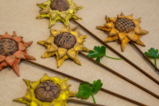 Sunflower – Minis w/Stake