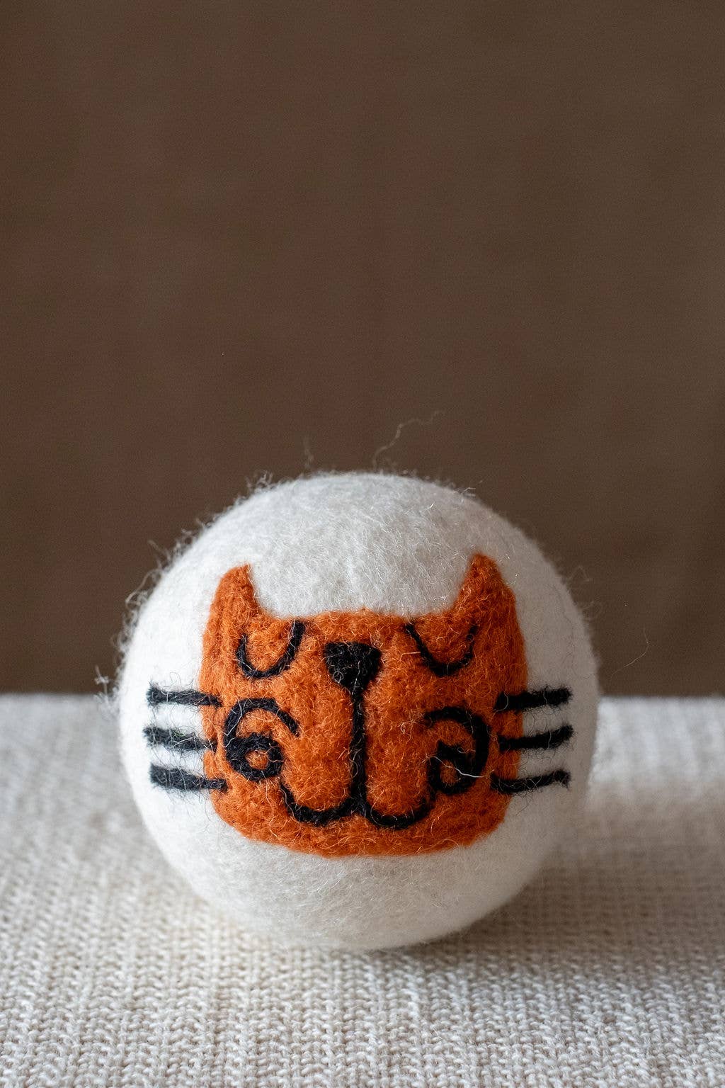 Single – Wool Dryer Balls Over 50 Styles : Lady Cream Cat