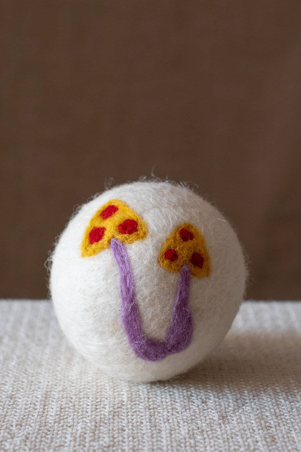 Single – Wool Dryer Balls Over 50 Styles : Lady Cream Cat