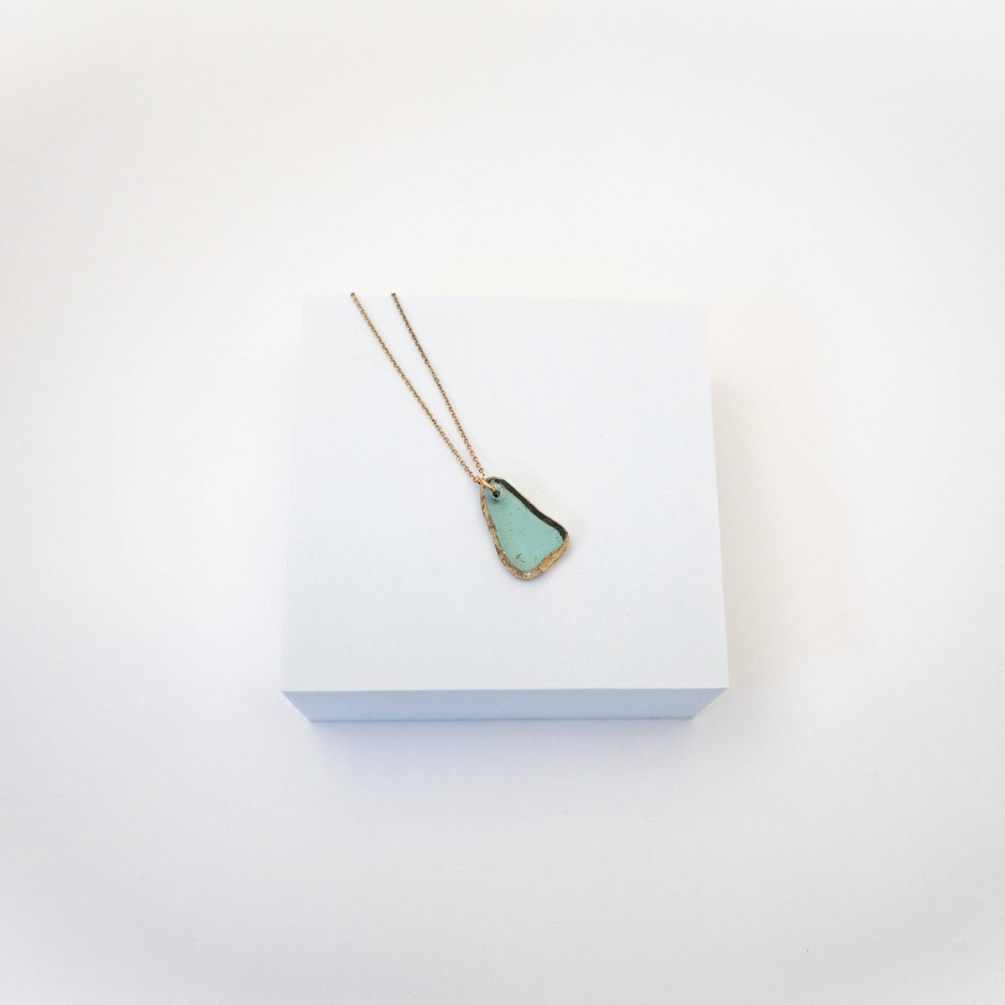 See Me Through Glass Necklace: Aqua / S/M