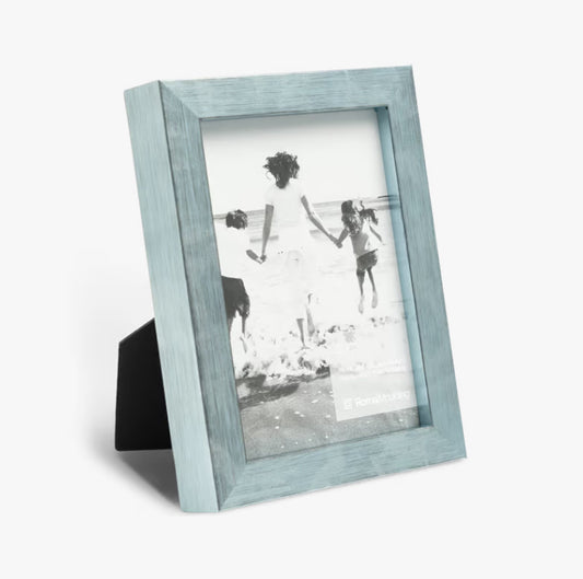 Display your photos in a soft blue frame. 