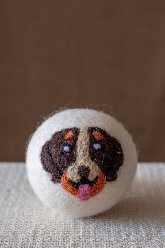 Single – Wool Dryer Balls Over 50 Styles : Dark Brown Dog