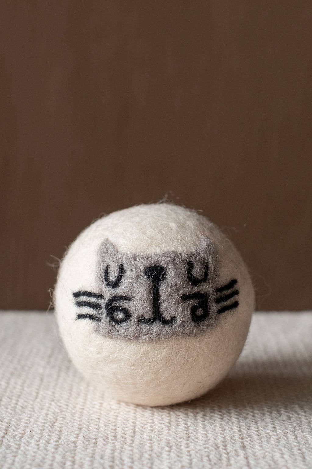Single – Wool Dryer Balls Over 50 Styles : Golden Butterfly