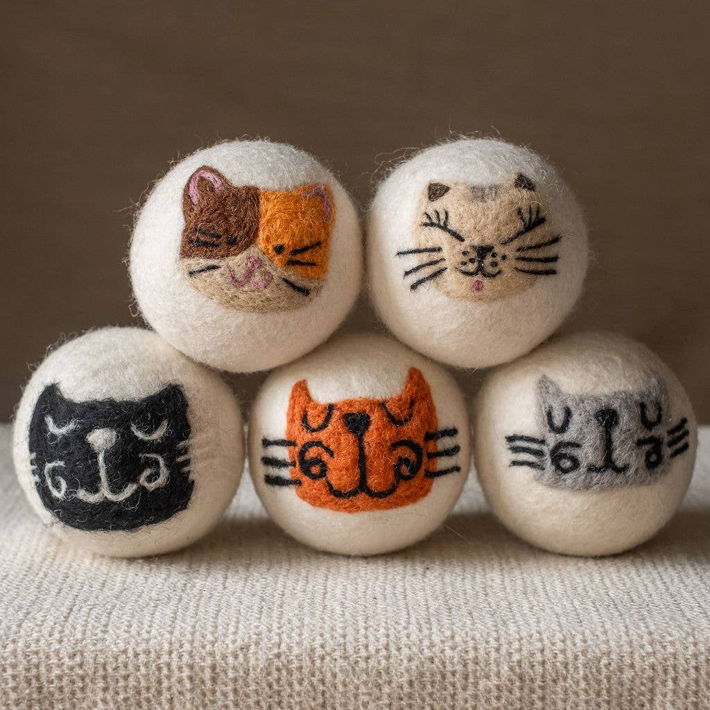 Single – Wool Dryer Balls Over 50 Styles : Lady Cream Cat