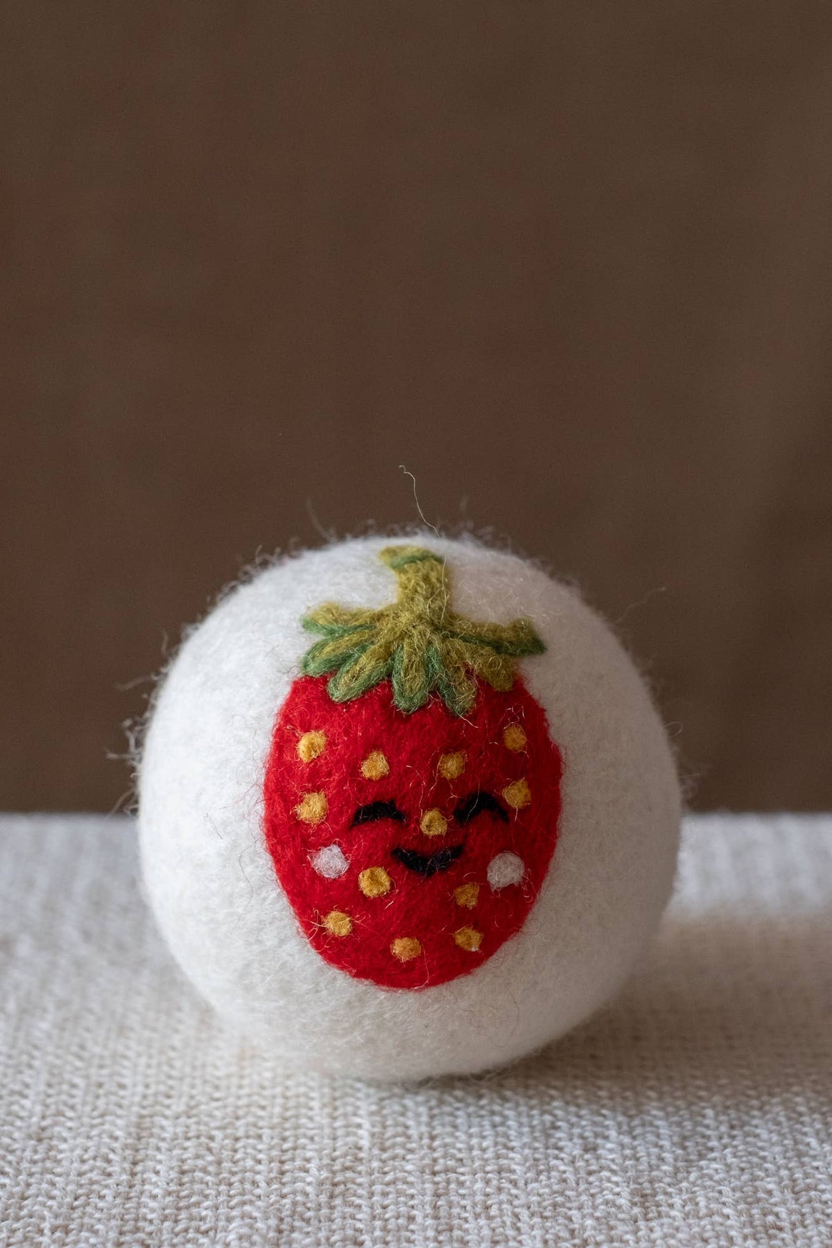 Single Choice – Dryer Balls Natural Wool Ethically Handmade: Strawberry