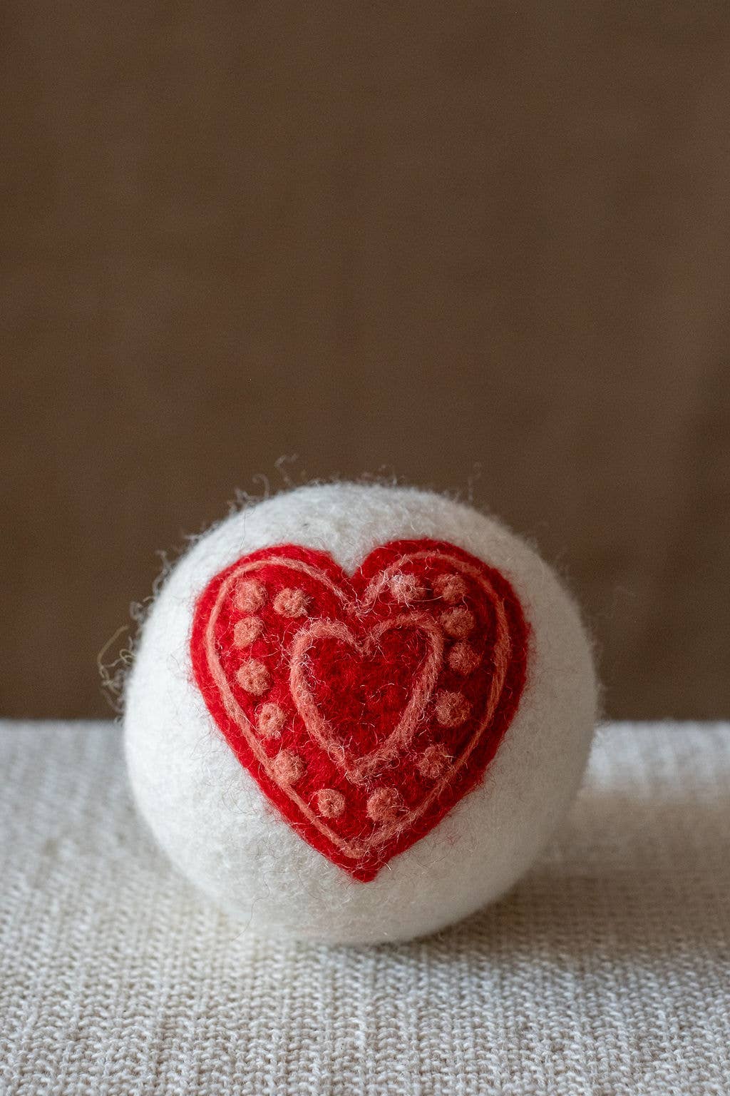 Single – Wool Dryer Balls Over 50 Styles : Lady Cream Cat