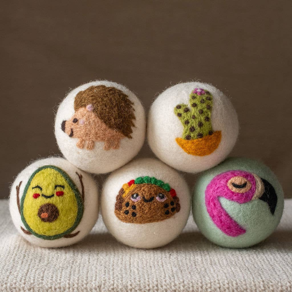 Single – Wool Dryer Balls Over 50 Styles : Lady Cream Cat